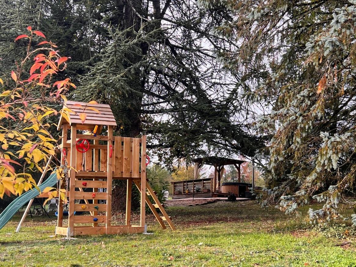 Domaine Le Manoir, Gites De Charme Et De Caractere Avec Piscines Privatisees Et Spa Nordique Fossemagne Buitenkant foto
